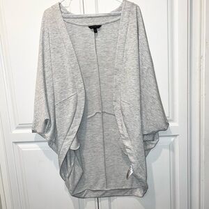 Banana Republic Gray Women's Poncho Dolman Sleeves with pockets Oversized Small